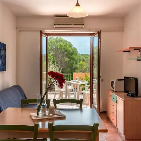 Appartamento Glorious Le Pavoncelle One Bedroom Sleeps Four Num1452